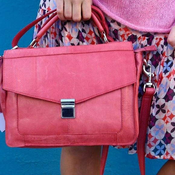 Mikkeli Leather Purse by Re:Design Denmark - Picture 5 of 5